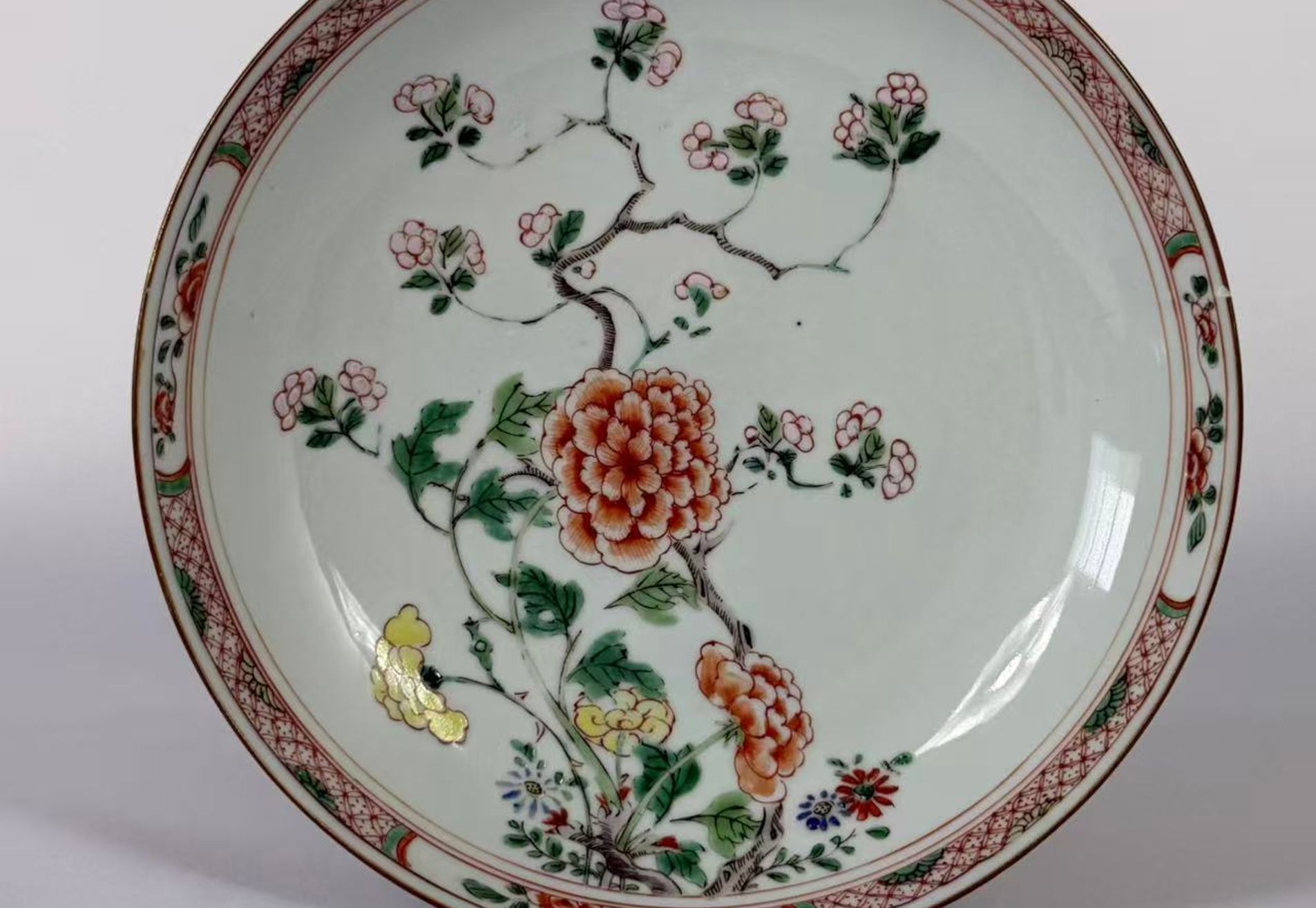 027 Kangxi Period Famille Verte Floral Charger, Qing Dynasty