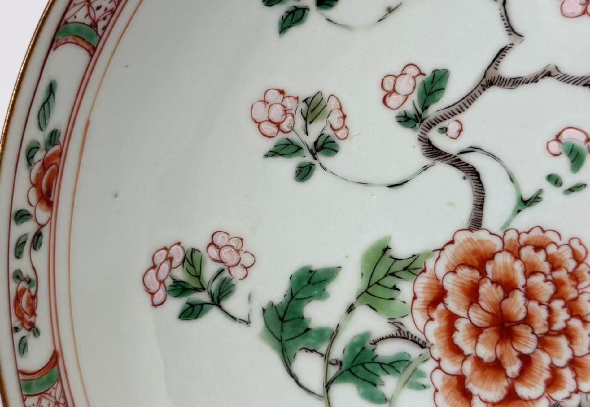 027 Kangxi Period Famille Verte Floral Charger, Qing Dynasty