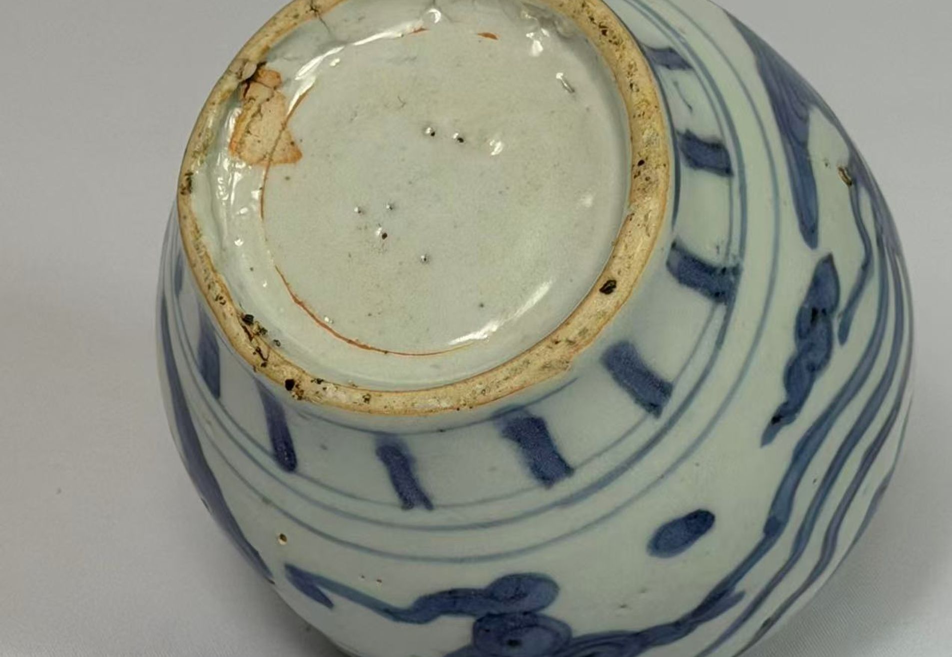 016 Wanli-periode blauw-witte pot met fenixdecor, Ming-dynastie