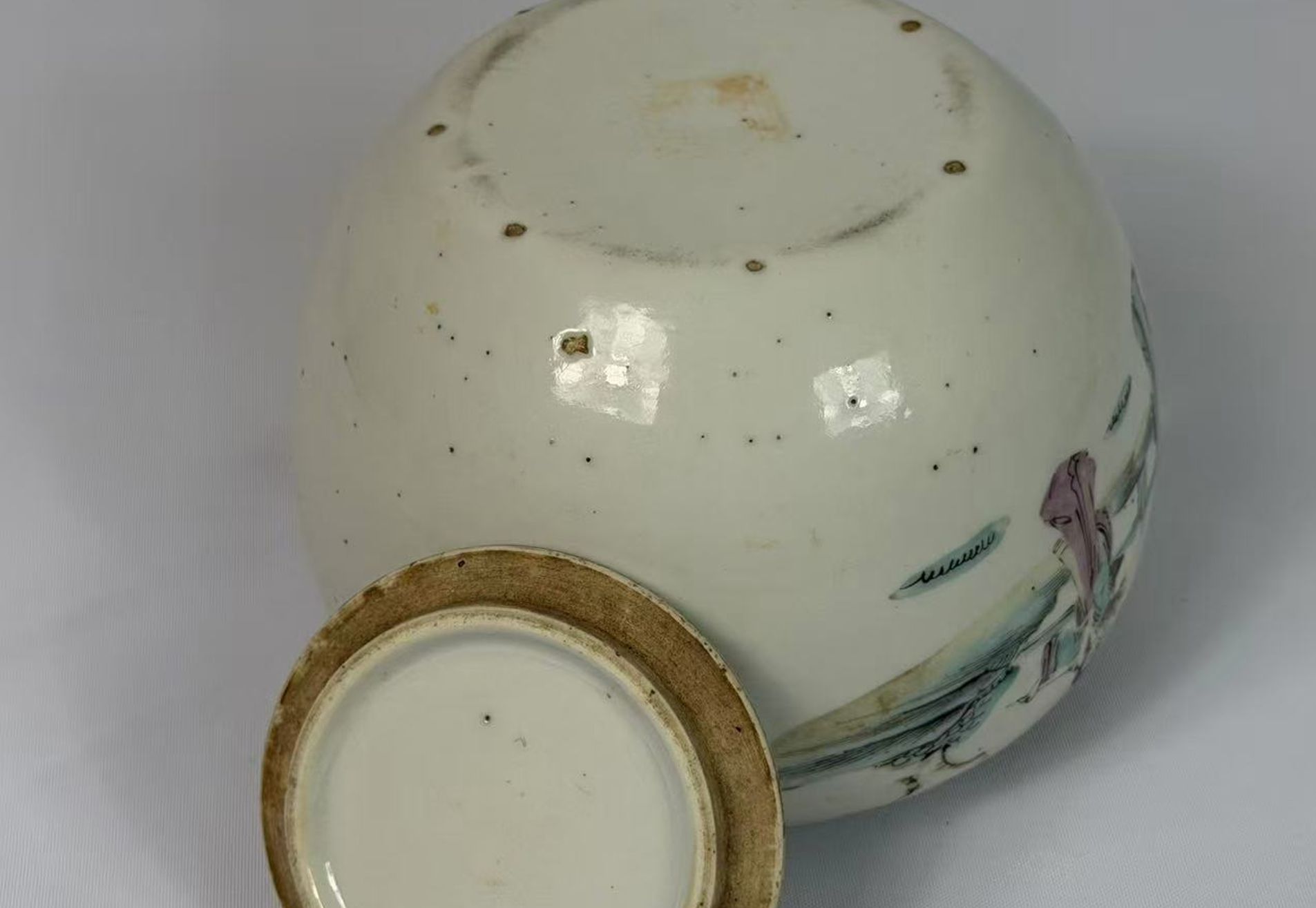 013 Late Qing Dynasty Famille Rose Go Game Jar with Figural Story Decoration