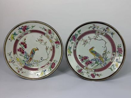 025 Yongzheng-periode famille rose schotel met bloem- en vogeldecor, Qing-dynastie